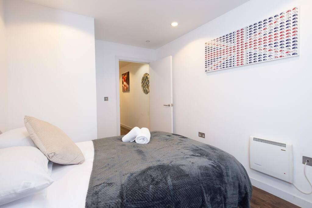 Stylish Mediacity 2Bed, Sleeps 6, Amazing Views 맨체스터 외부 사진